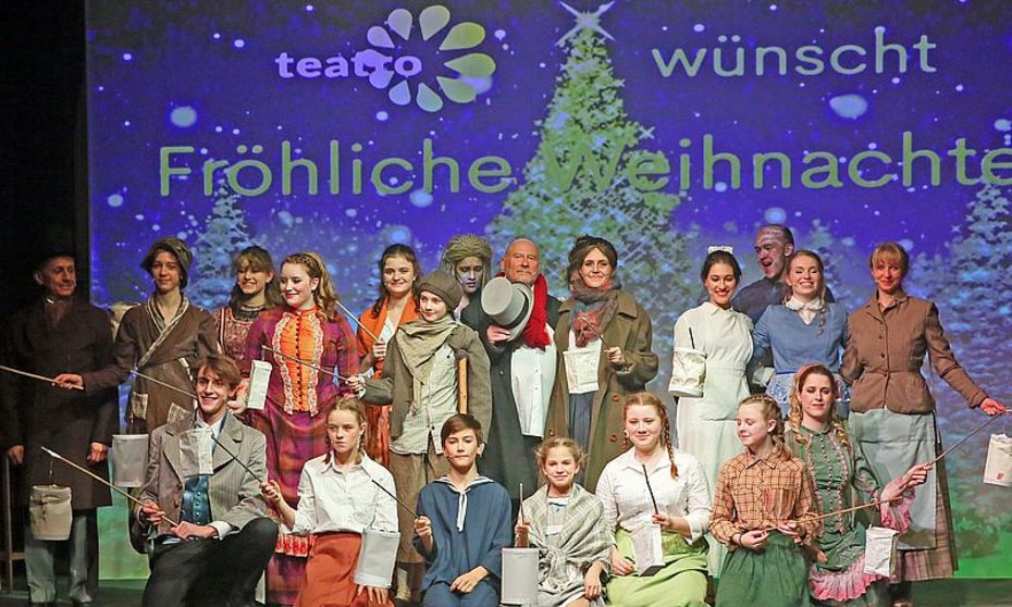 Schauspieltruppe der Aktion von Silver Living