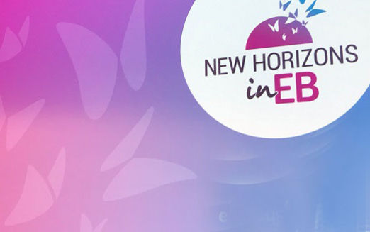 Logo des Symposiums auf blauviolettem Hintergrund